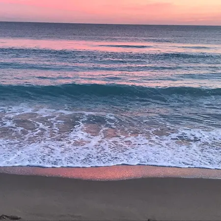 Encantador Apto En La Playa Coma-ruga